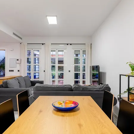 Triana Betis Apartment *
